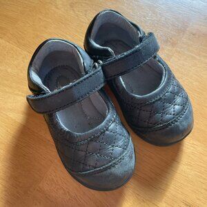 Stride Rite toddler Mary Jane style shoes size 4.5W